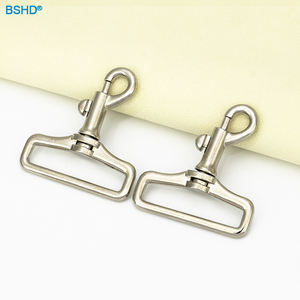 Lujo niquelado fuerte ancho interior 1,5 pulgadas 38mm accesorios de Metal ganchos a presión para enlace de <span class=keywords><strong>collar</strong></span> de correa de perro - Product Image 1