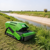 Tondeuse robotisée industrielle télécommandée avec moteur diesel 18 CV, conception sur chenilles et système de coupe à fléaux pour pentes raides