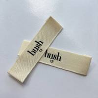Étiquettes de vêtements en coton tissé couleur unie, blanc naturel, écologiques, brodées, carrées, en rouleau, taille/couleur/design personnalisables