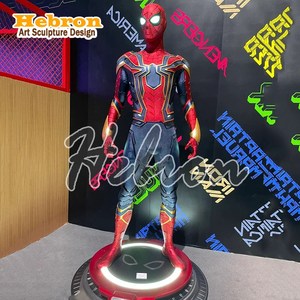 Sculpture en résine FRP <span class=keywords><strong>Marvel</strong></span> <span class=keywords><strong>Avengers</strong></span> <span class=keywords><strong>Spider</strong></span>-<span class=keywords><strong>Man</strong></span> en gros pour la décoration extérieure des centres commerciaux - Product Image 2