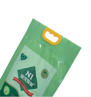 Sacs en plastique d'emballage de litière de chat direct d'usine 6L Offre Spéciale la poche debout avec la conception libre de produits de soin d'animal familier de thermoscellage