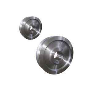 Rueda robusta de acero ER7 para trenes de carga, diseñada para transporte ferroviario, que ofrece una gran capacidad de carga, movimiento suave y larga duración. - Product Image 1