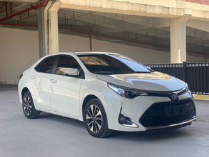 Usado, 2018, para Levin Facelift 185T CVT Edición Elite Euro V, 140000 km, Turbo, Confiable, Eficiente en Consumo de Combustible, Auto Familiar, Cuero - Product Image 4