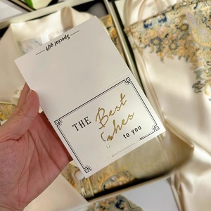 طقم بيجامة ساتان نسائي فاخر من قطعتين بتطريز أساسي عادي قابل للتخصيص، ملابس نوم نسائية من الحرير - Product Image 3