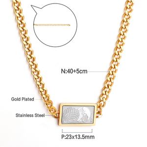 Collar con Colgante de Cadena Cubana, Diseño Nuevo y Popular del 2022, en Acero Inoxidable con Baño de Oro de 18k - Product Image 2