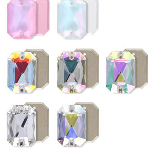 3252 QIYI corte esmeralda <span class=keywords><strong>de</strong></span> alta calidad última moda cristal transparente espalda plana coser diamantes <span class=keywords><strong>de</strong></span> imitación para vestido <span class=keywords><strong>de</strong></span> novia DIY <span class=keywords><strong>con</strong></span> dos agujeros - Product Image 2