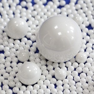 Sfere in Ceramica di <span class=keywords><strong>Zirconia</strong></span> ad Alta Purezza OEM per Macinazione, Accessorio Refrattario, Perline in Ceramica di <span class=keywords><strong>Zirconia</strong></span> - Product Image 1