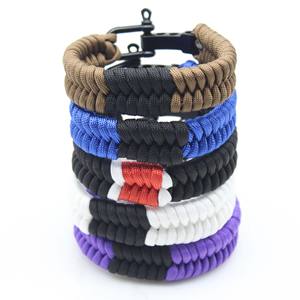 Anthrive, venta al por mayor, grillete ajustable de aleación negra, pulsera de supervivencia hecha a mano en forma de U, pulsera de supervivencia de Paracord con botón de Metal - Product Image 2