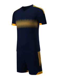 カスタムサッカーユニフォームセットデザイン、高品質サッカーユニフォーム、ロゴ入りフル昇華プリントでパーソナライズ。 - Product Image 1