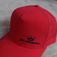 Gorras Deportivas de Béisbol y Golf con Visera Curva, Perforadas, Estructuradas de 5 Paneles, con Logotipo de Silicona 3D en Relieve Personalizado, Gran Venta