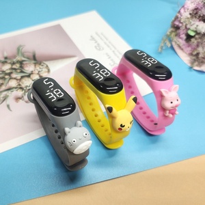 Reloj de Superhéroes para niños, pulsera de dibujos animados, LED, figuras de Navidad, digital, reloj de moda para estudiantes - Product Image 2