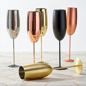 Verre à <span class=keywords><strong>Champagne</strong></span> doré incassable 250ml flûtes à vin <span class=keywords><strong>tulipe</strong></span> tasses en métal de vin mousseux en acier inoxydable pour barre de fête de mariage - Product Image 2