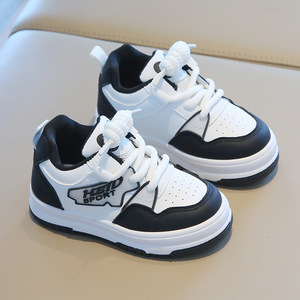 Chaussures Enfant en Gros : Baskets Classiques Confortables à Plateforme, Couleur Unie, pour le Basketball et le Quotidien - Product Image 2