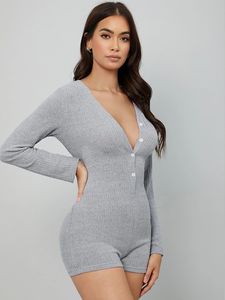Vêtements de détente en tricot côtelé col en V profond Onesie adulte pour femmes pyjamas barboteuses à demi-bouton personnalisées combinaisons et combishorts pour femmes - Product Image 2