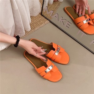 Nischen-Sandalen für Damen mit Metallschnalle in Unifarben, Sommer 2026 Neuheiten, Outdoor-Slipper mit eckiger Zehenpartie, Übergrößen, flache Strand-Sandalen - Product Image 3