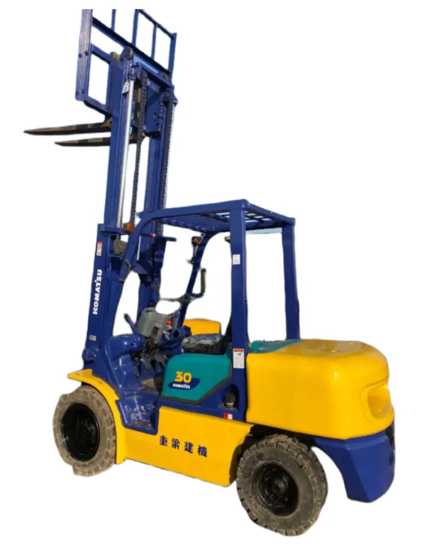 High quality diesel mini duty forklift KOMATSU FD30 container 3ton hydraulic machine Japan made lifting truck in cheap price