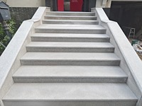 Dalles de pierre polies en granit G603 découpées sur mesure, dalles de pavage grises durables pour les sols d'hôtel