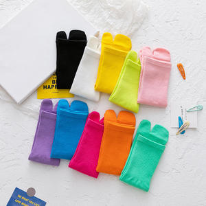 Calcetines Japoneses de Algodón Absorbente con Dos Dedos Separados, Calcetines Tabi hasta el Tobillo, Tejidos con Característica Transpirable para el Verano - Product Image 2