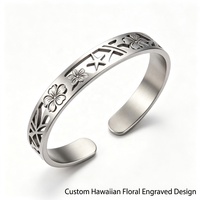 Bracelet manchette ouvert gravé motif floral hawaïen personnalisé, bijoux OEM ODM, fabricant en gros pour marques de mode