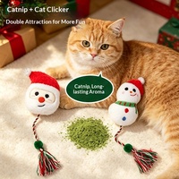 Jouet pour chat en peluche pompon de Noël avec herbe à chat et baguette de dentition résistante aux morsures pour chats - Auto-entretenissement et anti-ennui