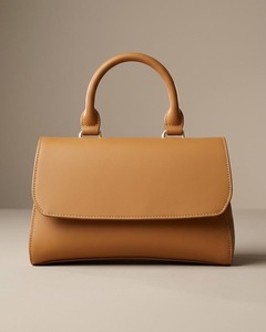 Sac à bandoulière en cuir très demandé pour femmes, idéal pour le bureau, les voyages et une utilisation quotidienne, disponible à un prix raisonnable. - Product Image 1