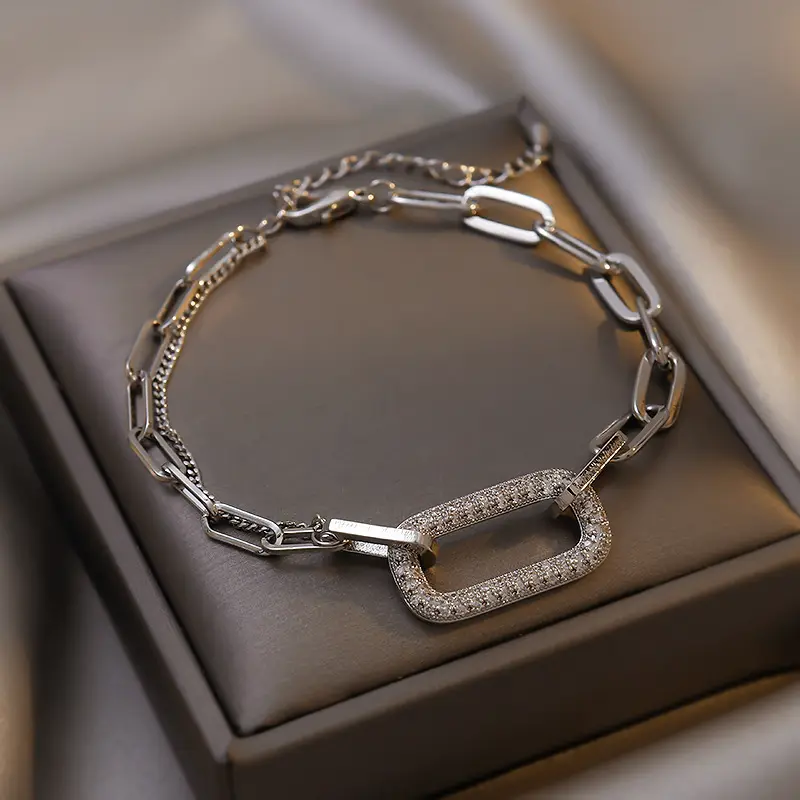 Fashion Rhinestone Copper Cz Zircon Geometrical Rectangle Charm Personality Trendy Bracelet /