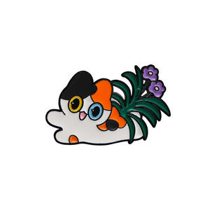 Alliage créatif joli chaton émail broche chats cachés dans des épingles de plantes - Product Image 3