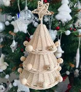 Base para Árbol de Navidad de Ratán Natural Hecha a Mano, Ecológica y Duradera, Decoración de Mesa para las Fiestas - Product Image 1