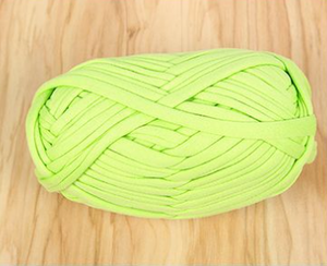 Offre Spéciale 100% fil de t-shirt en polyester fil à tricoter teint fantaisie avec matériau recyclé écologique haute résistance pour crochet - Product Image 6