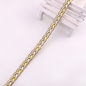 Accessori per abbigliamento fai da te in tessuto di pizzo in poliestere con rifiniture intrecciate con nastro arricciato in pizzo treccia in filo d'oro