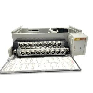 Stokta 1769 L32E-CC orijinal paket Plc programlama kontrol arayüzü modülü 1769-L32E-CC