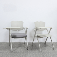 Chaise de formation empilable avec assise en mousse haute densité, dossier ergonomique avec soutien lombaire, chaise pliante pour salle de classe et réunions