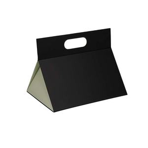 Boîte de découverte de parfums élégante, emballage de luxe personnalisé pour flacons d'échantillons et bouteilles de voyage - Product Image 5