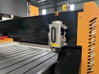 Routeur de gravure CNC CA-1212 1200x1200mm avec moteur pas à pas RichAuto pour le bois, le MDF et l'aluminium – Machine de découpe CNC pour la publicité