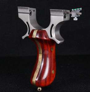 Catapulta de Precisión para Exteriores, Modelo Diente de Dragón, de Presión Rápida, con Mango de Madera Sólida y Latón, para Caza Competitiva - Product Image 4