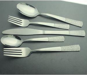 Juego de cubiertos de acero inoxidable de 20 piezas, vajilla chapada en oro de estilo americano, juego de cubiertos, cuchara, tenedor, <span class=keywords><strong>cuchillo</strong></span> para lavavajillas familiar - Product Image 2