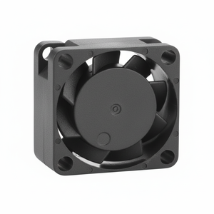 Ventilateur axial de refroidissement étanche Crown 2010 avec roulement à billes, construction en plastique, électrique, OEM pour PC - Product Image 1