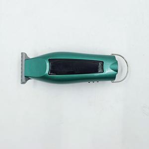 LT-689 Cortadora de Pelo Inalámbrica Profesional Portátil de Acero Inoxidable en Oferta y Máquina de Cortar Pelo Recargable USB para Hombres - Product Image 6