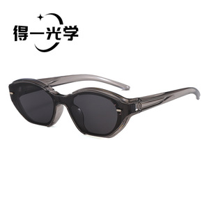 De Yi <b>Optics</b> Cat-Eye Sunglasses Black Pc Frame Uv400 Unisex For Outings Cycling <b>Driving</b> Stage Parties - Product Image 5