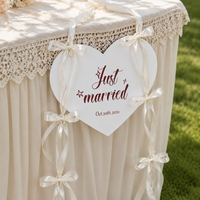 Panneau de table personnalisé en mousse en forme de cœur avec ruban, pour mariage, avec nom et date, carte de placement pour banquet de mariage, décoration suspendue