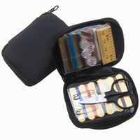 Kit de couture d'urgence portable mini carré DIY avec ciseaux pour la maison, l'hôtel, le dortoir, en gros pour la revente