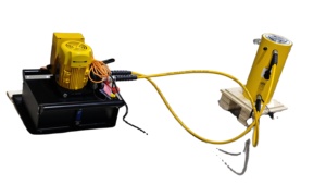 Cilindro Hidráulico de Doble Acción ENERPAC Equivalente a 250 Toneladas, Carrera Larga de 300 mm, Gato Hidráulico de Elevación Extendido CLRG-25012 - Product Image 5