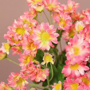 Fleurs artificielles Ruilisi, marguerites en soie, branche unique, décoration de mariage, décoration de la maison, bouquet à 5 têtes - Product Image 4