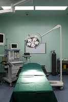 Lampes chirurgicales LED portables en métal et plastique, certifiées CE, CRI 94, à source d'énergie électrique, vente en gros OEM, fiables