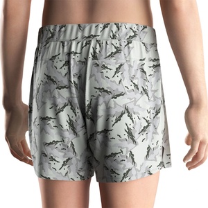Shorts d'entraînement blancs en nylon élasthanne à séchage rapide pour la musculation et le sport, par le fabricant Sublimation Sports - Product Image 6