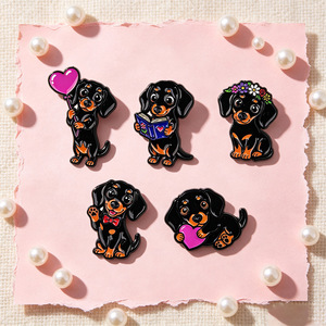 Lot de broches émaillées mignonnes en forme de chien Teckel, badges de revers de chiot de dessin animé, broches en forme de cœur, ballon, fleur et couronne pour la décoration de sacs à dos et vestes, cadeau - Product Image 1