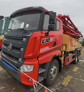 Camion pompe à béton 244 kW 327 CV Châssis 6x4 Vitesse de déplacement 85 km/h Moteur 8,7 L - Product Image 3