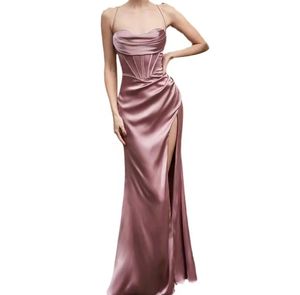 <span class=keywords><strong>Abito</strong></span> lungo senza maniche in raso <span class=keywords><strong>con</strong></span> <span class=keywords><strong>spacco</strong></span> alto e corsetto cristallizzato <span class=keywords><strong>nero</strong></span> senza maniche donna <span class=keywords><strong>con</strong></span> <span class=keywords><strong>spacco</strong></span> - Product Image 3