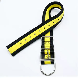 Collar para Perro Resistente de 4 Capas, para Perros Grandes como Pitbull, Material de Nailon y Poliéster de Alta Calidad, Hebilla Resistente, Diseño Estampado - Product Image 6