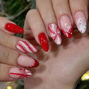 30 faux ongles en amande pour Noël, motifs flocon de neige, sapin de Noël, rayures rouges scintillantes, style français, réutilisables, pour fêtes - Product Image 1